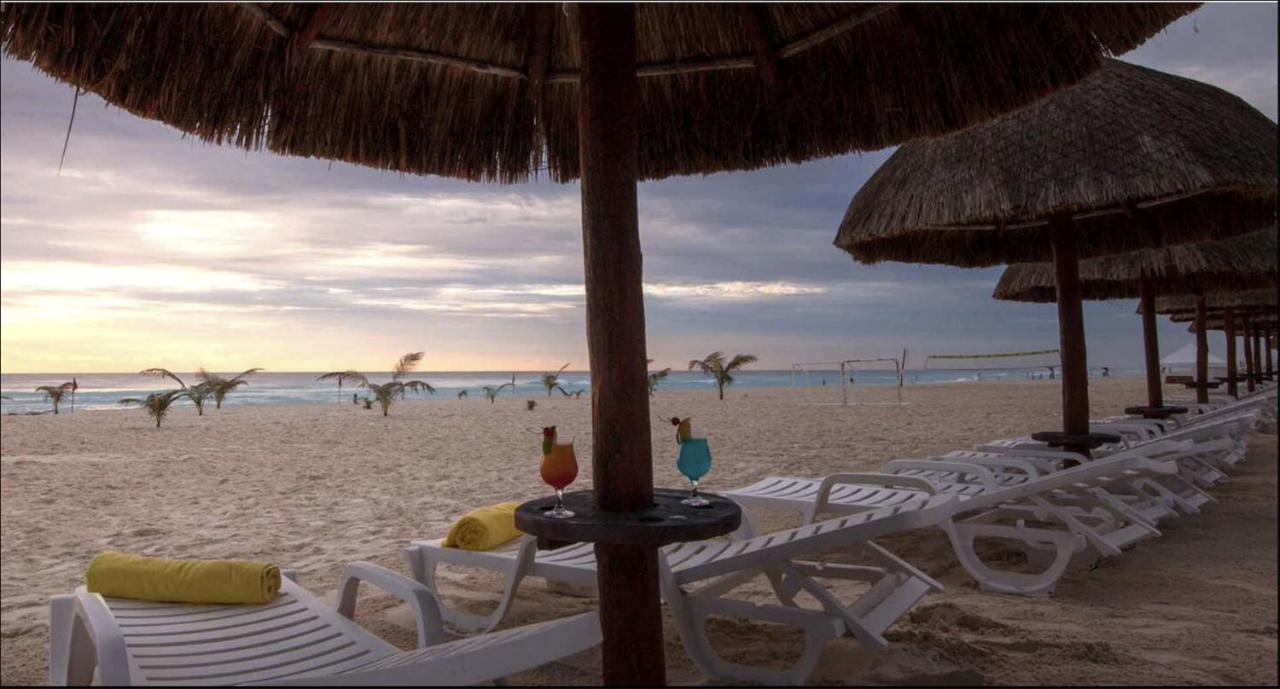 Mar Azul Cancun Exterior photo